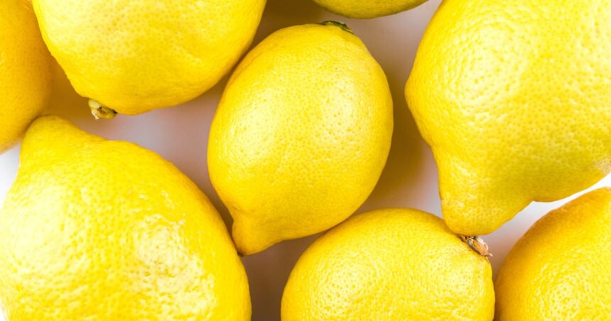 Los beneficios del limón para la piel y el cabello