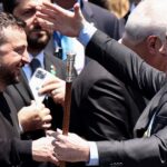 Javier Milei está reunido con Volodímir Zelenski en su única bilateral del día