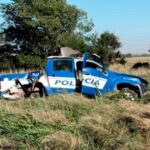 Robaron un patrullero de una comisaría en Córdoba y lo volcaron a un costado de la ruta