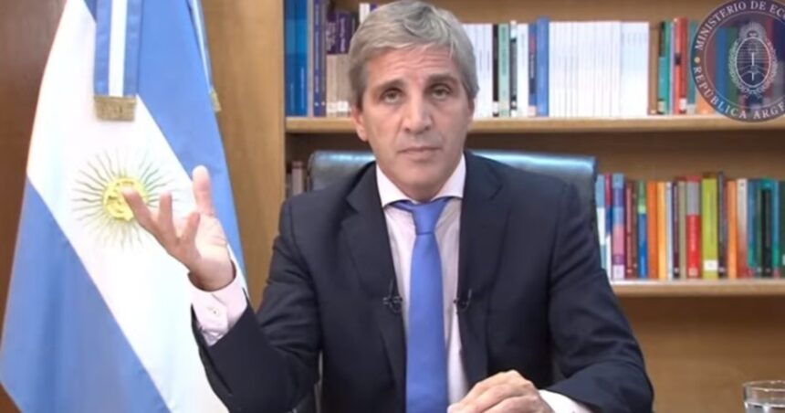 Governo Milei: ministro da Economia anuncia forte desvalorização Governo Milei: ministro da Economia anuncia forte desvalorização