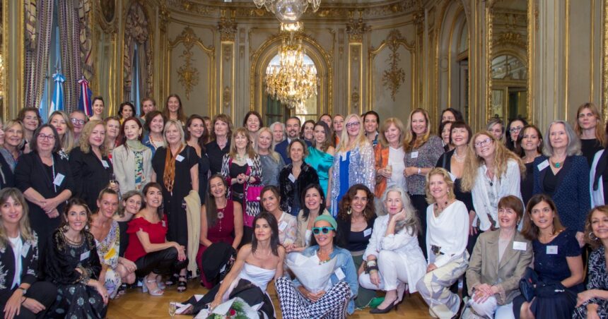 La Asociación Marianne cerró un año intenso con el clásico cóctel en la Embajada de Francia La Asociación Marianne cerró un año intenso con el clásico cóctel en la Embajada de Francia