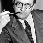 Hallan una obra perdida de Raymond Chandler en una caja de zapatos: es un poema