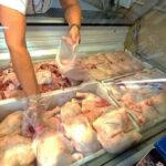 Aumentó el precio del pollo y el kilo de pechugas ronda los  mil