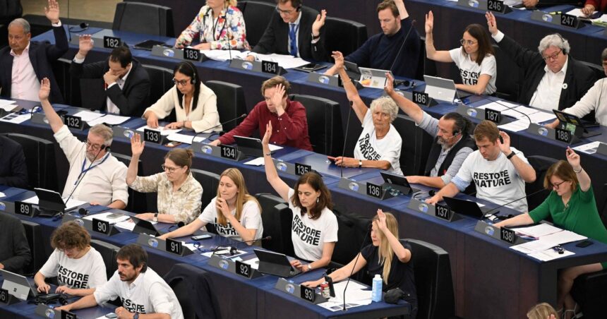 Rebelión de los productores agrícolas contra la burocracia de Bruselas Rebelión de los productores agrícolas contra la burocracia de Bruselas