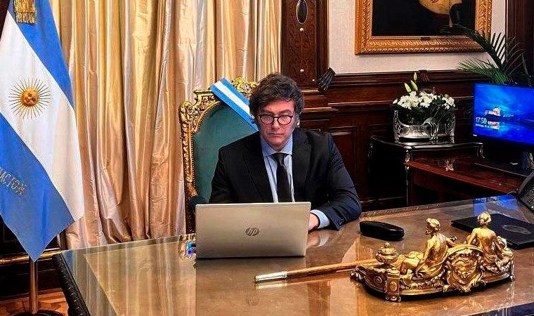 La Rioja está entre las tres provincias donde Milei tiene la mejor imagen positiva La Rioja está entre las tres provincias donde Milei tiene la mejor imagen positiva