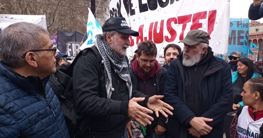 Interna piquetera: quiénes marchan y quiénes no en la movilización a la Plaza de Mayo Interna piquetera: quiénes marchan y quiénes no en la movilización a la Plaza de Mayo