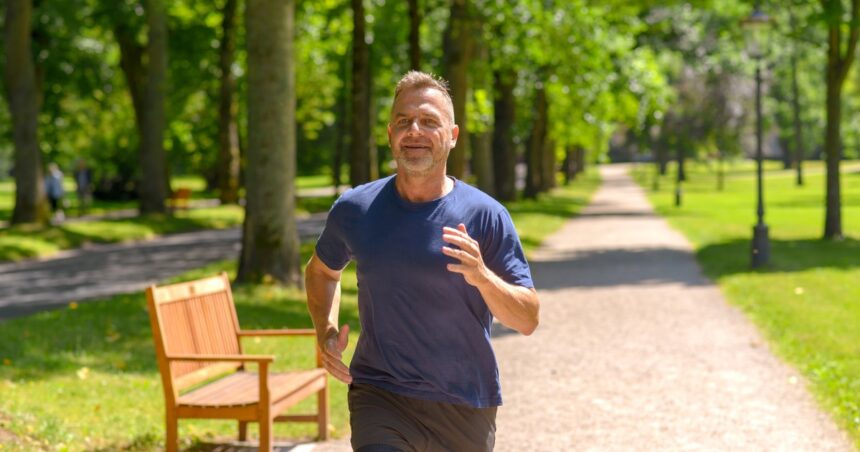 Correr o caminar: ¿cuál es mejor para la salud a largo plazo? Correr o caminar: ¿cuál es mejor para la salud a largo plazo?