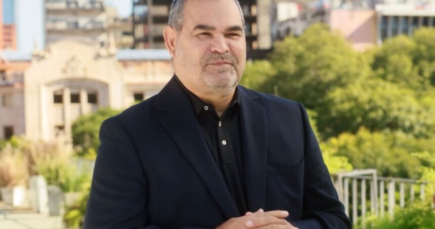José Luis Chilavert desafió a una pelea de boxeo a un senador de Paraguay, que aceptó el reto