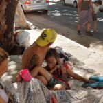 El drama de una familia que va a pasar Año Nuevo en la calle por primera vez