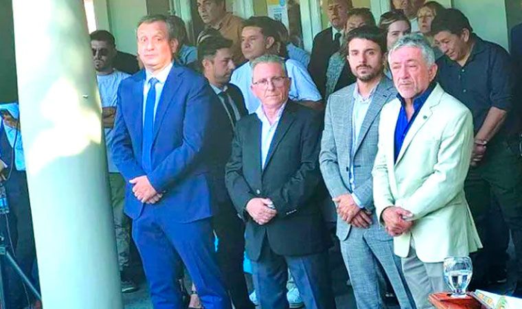 El Intendente, Armando Molina, completó su gabinete municipal