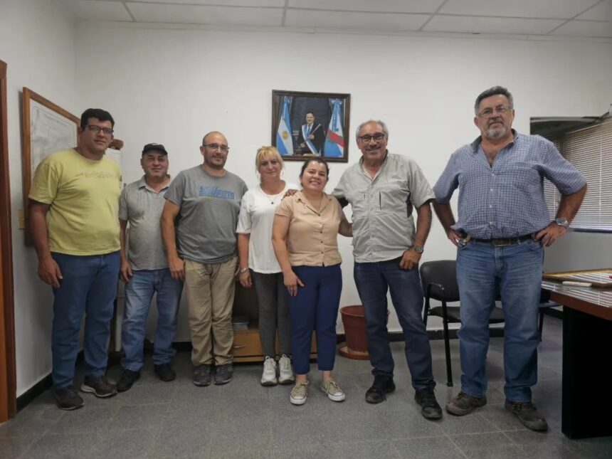 EL MINISTRO SCAGLIONI DE AGUA Y ENERGÍA COORDINA CON INTENDENTA DPTAL.  NUEVO PLAN A IMPLEMENTAR EN PLANTA POTABILIZADORA DE CHEPES