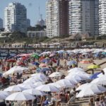 La ciudad balnearia en la que un pancho cuesta 5 mil pesos y la clase media dice adiós
