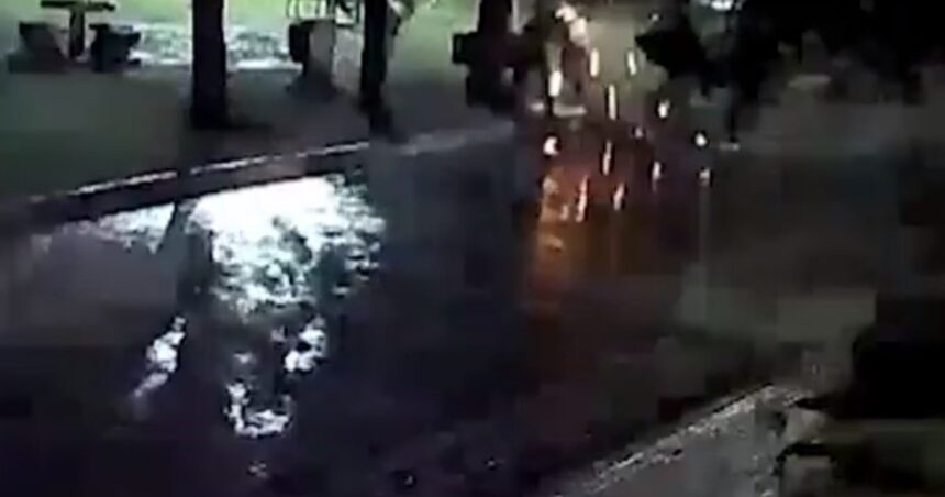Video: un joven fue alcanzado por un rayo en San Luis y tiene el 20% del cuerpo quemado Video: un joven fue alcanzado por un rayo en San Luis y tiene el 20% del cuerpo quemado