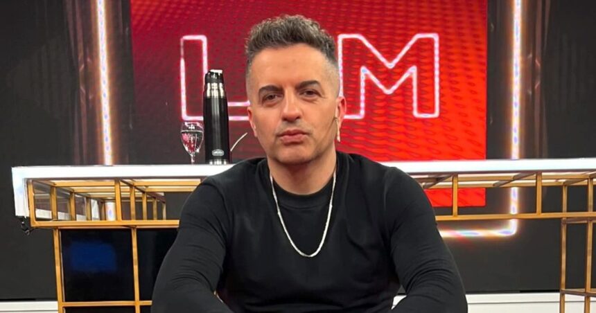 Ángel de Brito se animó a un jugado cambio de look que sorprendió a sus seguidores Ángel de Brito se animó a un jugado cambio de look que sorprendió a sus seguidores