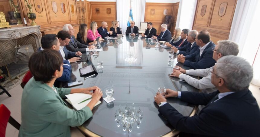 Ley Ómnibus: el Gobierno hará cambios en los biocombustibles tras el reclamo de las provincias Ley Ómnibus: el Gobierno hará cambios en los biocombustibles tras el reclamo de las provincias