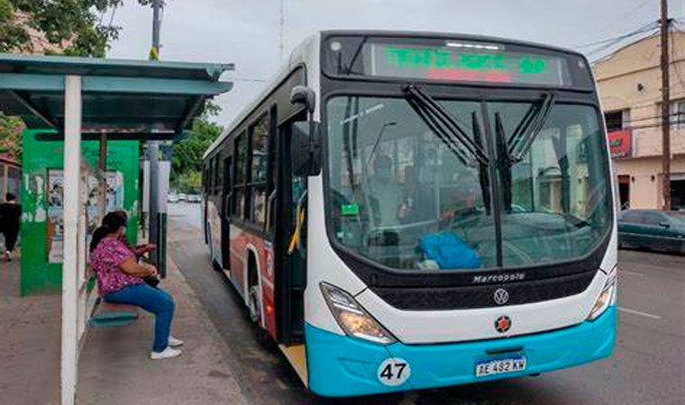 Llegó el aumento en Rioja Bus: el boleto cuesta 0 Llegó el aumento en Rioja Bus: el boleto cuesta 0