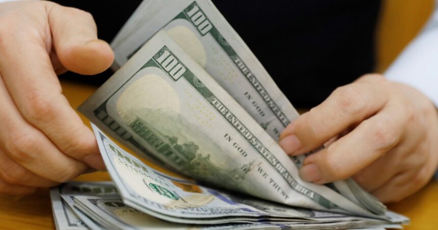 El dólar blue se despierta de la siesta y se acerca a los dólares financieros El dólar blue se despierta de la siesta y se acerca a los dólares financieros