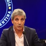 Governo Milei: ministro da Economia confirma acordo com FMI