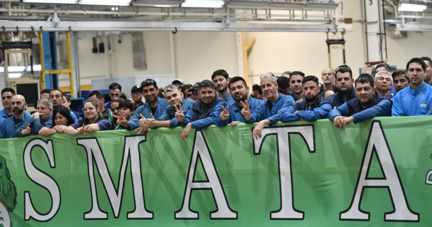 Paritarias permanentes: uno de los gremios grandes firmó casi 40% de aumento por dos meses Paritarias permanentes: uno de los gremios grandes firmó casi 40% de aumento por dos meses