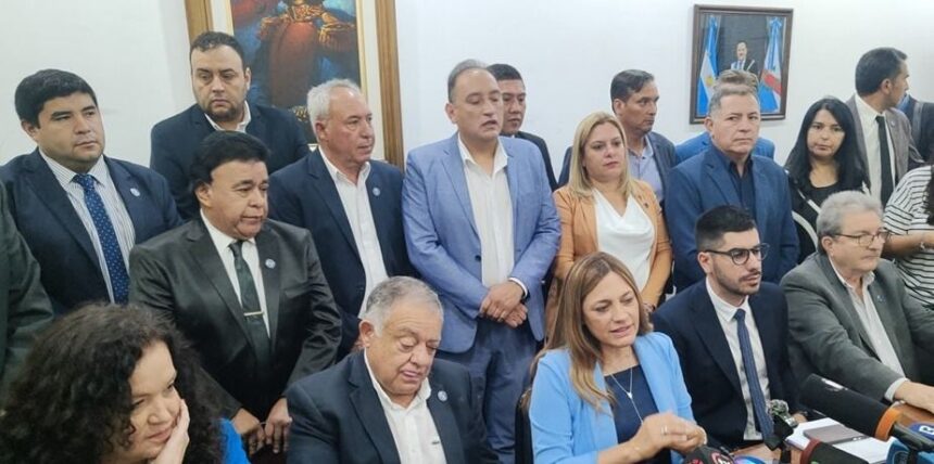 Diputados aprobaron la creación de la cuasimoneda riojana Diputados aprobaron la creación de la cuasimoneda riojana