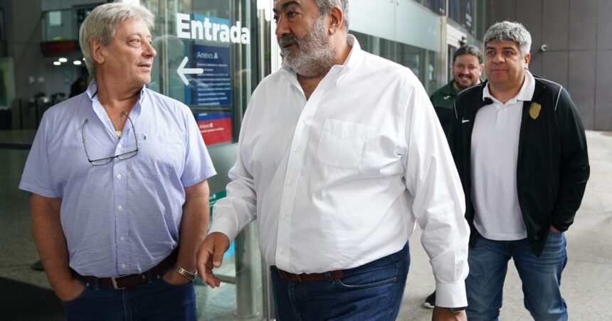 Fuego cruzado entre Bullrich y los Moyano por el primer paro de la CGT contra Milei Fuego cruzado entre Bullrich y los Moyano por el primer paro de la CGT contra Milei