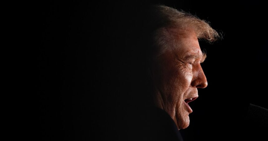 Un cuarto de siglo descalabrado, y la sonrisa de Trump Un cuarto de siglo descalabrado, y la sonrisa de Trump