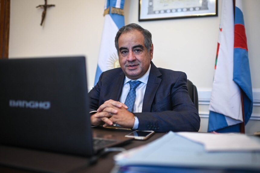 Julio Martínez, sobre el gobierno de Quintela: “es un proyecto de poder, no un proyecto de gobierno”