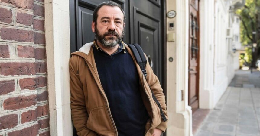 Diego Muzzio: “En la guerra, lo que vemos es el paso decisivo a la locura” Diego Muzzio: “En la guerra, lo que vemos es el paso decisivo a la locura”