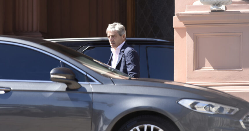 El ministro Luis Caputo consolida su poder en medio de la negociación por la ley Omnibus El ministro Luis Caputo consolida su poder en medio de la negociación por la ley Omnibus