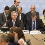 Se demora el acuerdo por la Ley Ómnibus y vuelve a postergarse la sesión en Diputados