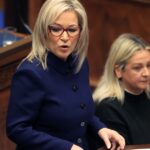 Lo impensable llegó a Irlanda: asumió una primera ministra ligada a la guerrilla del IRA
