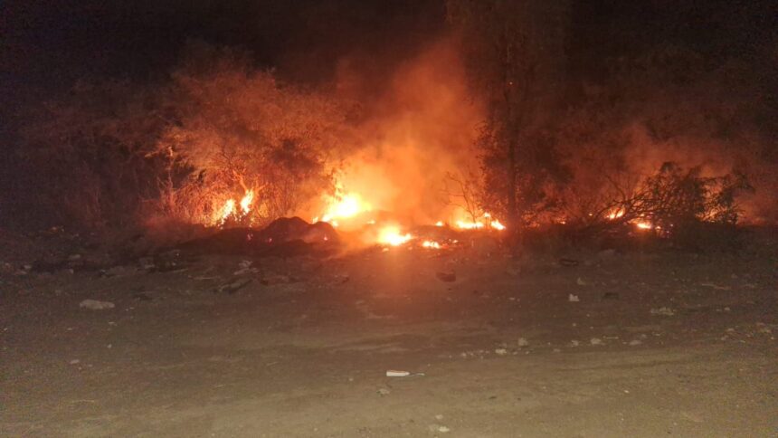 Chepes: incendio de pastizales en cercanía del INTA Chepes: incendio de pastizales en cercanía del INTA