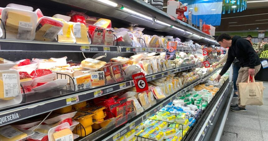 Ciudad: la inflación de enero fue del 21,7%, más alta que en diciembre Ciudad: la inflación de enero fue del 21,7%, más alta que en diciembre
