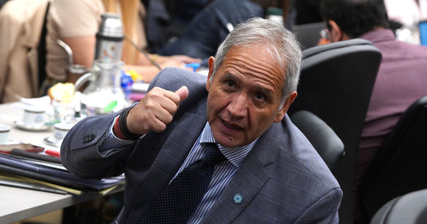 Los bancarios cerraron el acuerdo paritario y el sueldo básico arranca en millón Los bancarios cerraron el acuerdo paritario y el sueldo básico arranca en millón