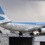 Los gremios aeronáuticos anunciaron un paro para este miércoles