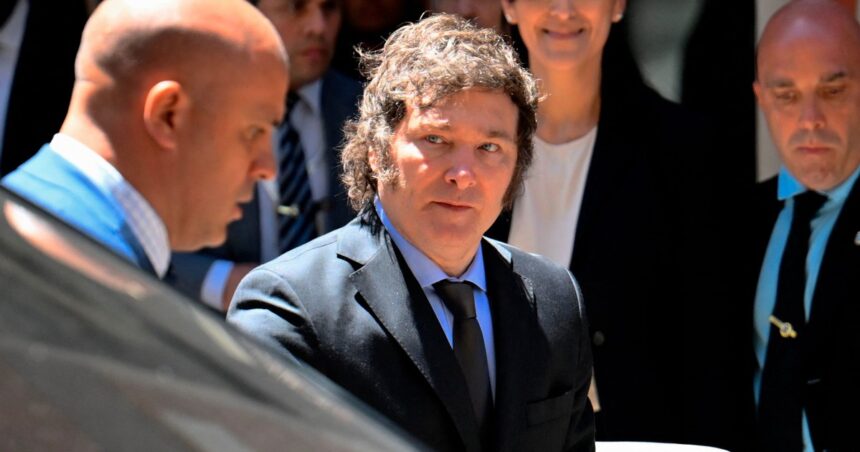 Javier Milei convocó para la noche del viernes a la apertura de sesiones del Congreso