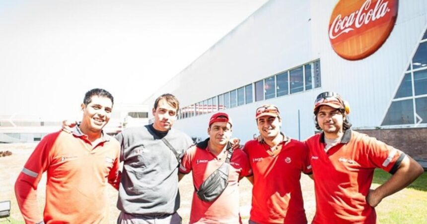 Coca-Cola Andina invierte US$ 30 millones para reabrir una fábrica en Mendoza Coca-Cola Andina invierte US$ 30 millones para reabrir una fábrica en Mendoza