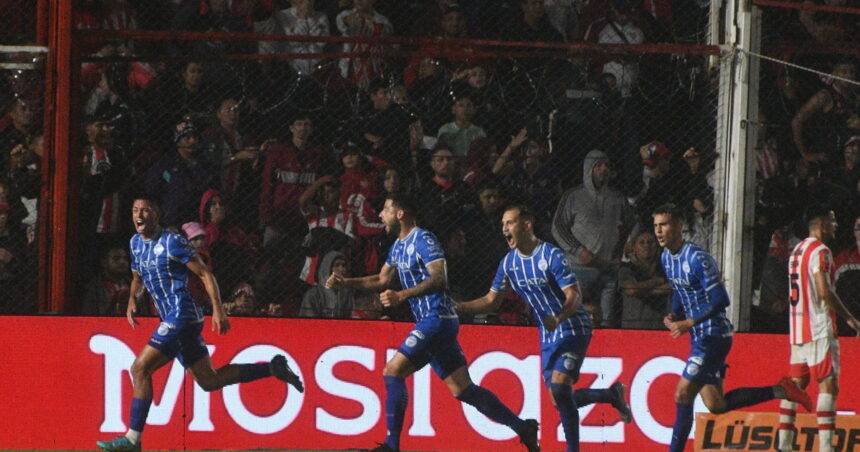 El milagro Godoy Cruz: estuvo cerca de desaparecer y hoy es la sensación de la Copa de la Liga