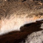 Trazos de memoria ancestral sobre la roca