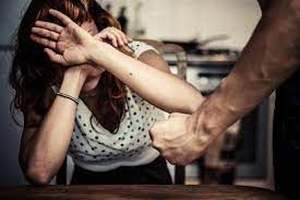 La justicia sentenció a un hombre por golpear a su pareja La justicia sentenció a un hombre por golpear a su pareja