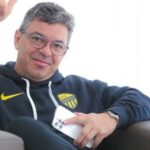 Marcelo Gallardo y un cambio de look en Arabia Saudita que sorprendió en las redes