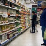 La licuación de las jubilaciones explica casi la mitad de la reducción del gasto público