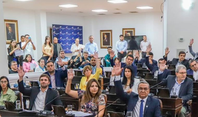 La legislatura provincial aprobó la creación de la Administración del Transporte Público La legislatura provincial aprobó la creación de la Administración del Transporte Público
