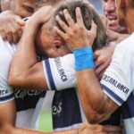 Gimnasia tomó aire ante Barracas, que esta vez sufrió con un curioso fallo del árbitro