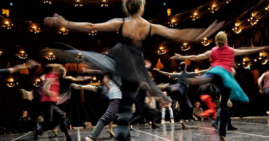 Con Carmina Burana, el Teatro Colón propone una fiesta para abrir la temporada Con Carmina Burana, el Teatro Colón propone una fiesta para abrir la temporada