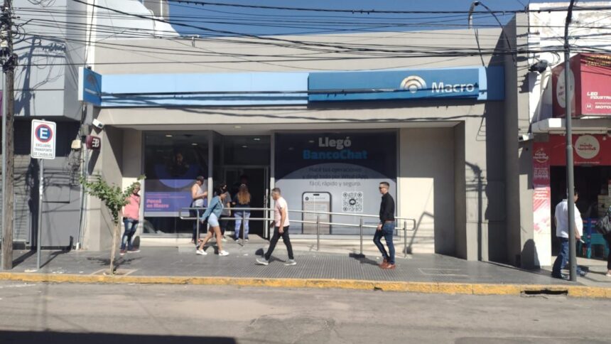 Este lunes no hay atención en el Banco Macro Este lunes no hay atención en el Banco Macro
