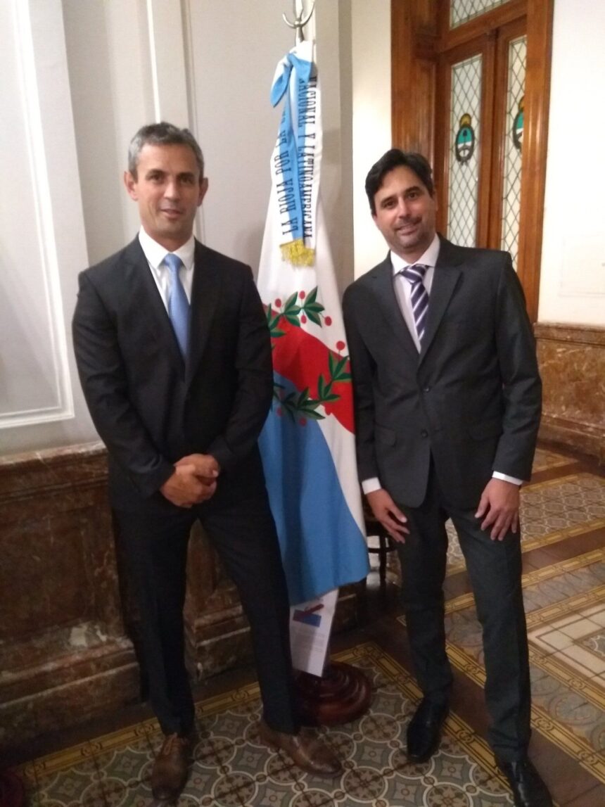 Diego Molina Gómez: “ñoquis son los que sobran en el Congreso”