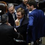 DNU en Diputados: el oficialismo apunta a frenar la derogación con la ayuda de gobernadores