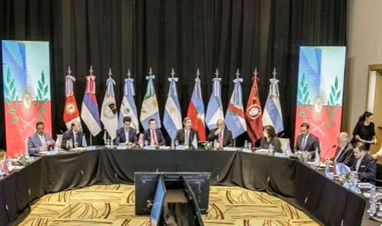 Los Gobernadores del Norte Grande se reúnen el próximo martes en Salta Los Gobernadores del Norte Grande se reúnen el próximo martes en Salta
