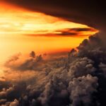 ¿Cómo se llama lo que hay entre el Cielo y el Infierno?